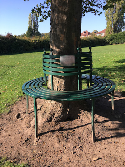 Memorial bench for Alan Puckett